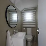 Moderne- Geraeumige Ferienvilla By Interhome * アヤナパ