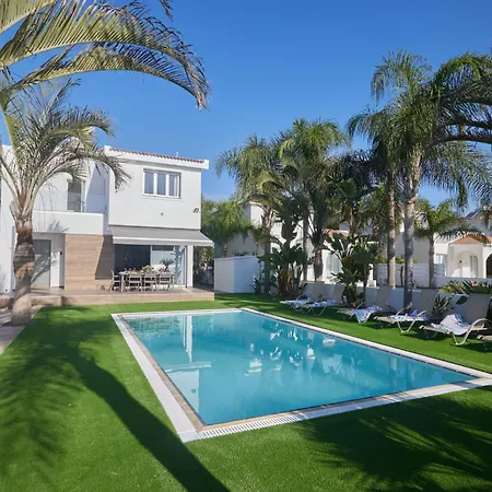 Moderne- Geraeumige Ferienvilla By Interhome * Ayia Napa